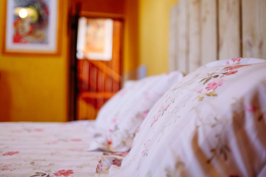 Bed and Breakfast Le Poujastou Juzet-de-Luchon Exterior foto